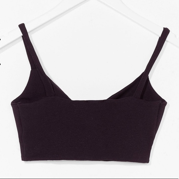 Knot Front Crop Top - Picture 2 of 4